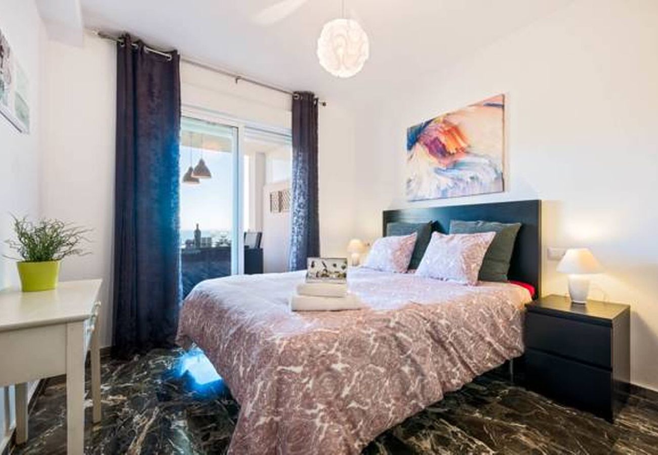 Apartamento en Fuengirola - Spectacular apartment with Jacuzzy 