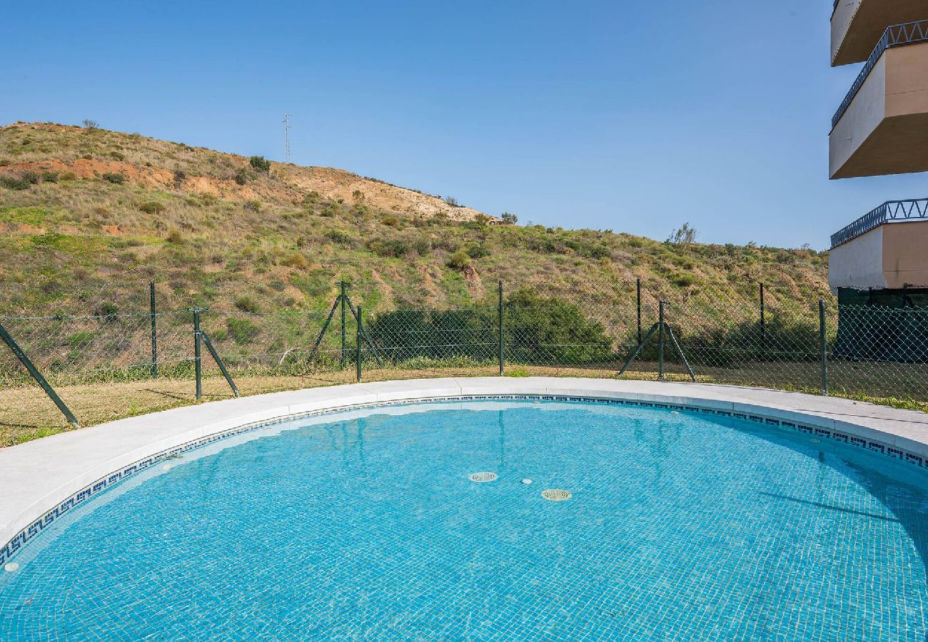 Apartamento en Fuengirola - Penthouse with jacuzzy and amazing view! 