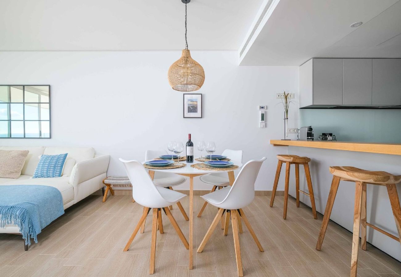 Apartamento en Fuengirola - Impresionante 2D con vistas panorámicas al mar