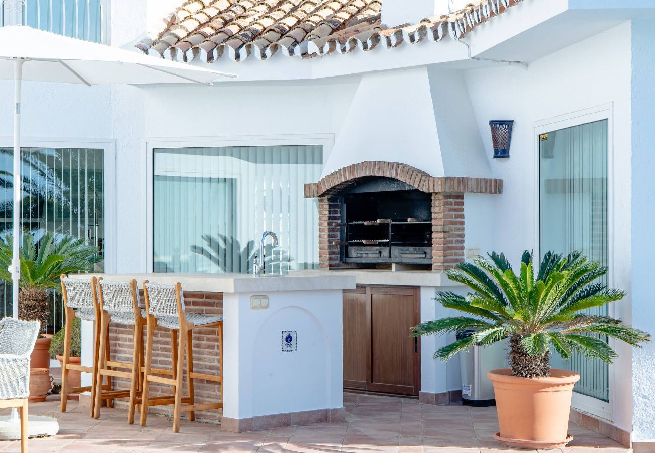 Villa en Mijas Costa - Villa Media Luna 