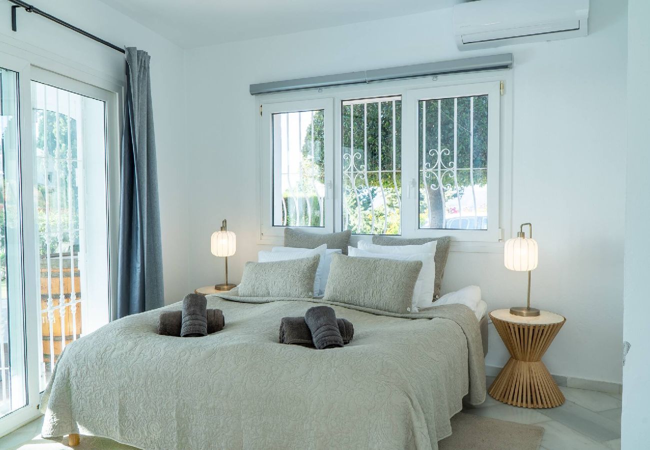 Villa en Mijas Costa - Villa Media Luna 