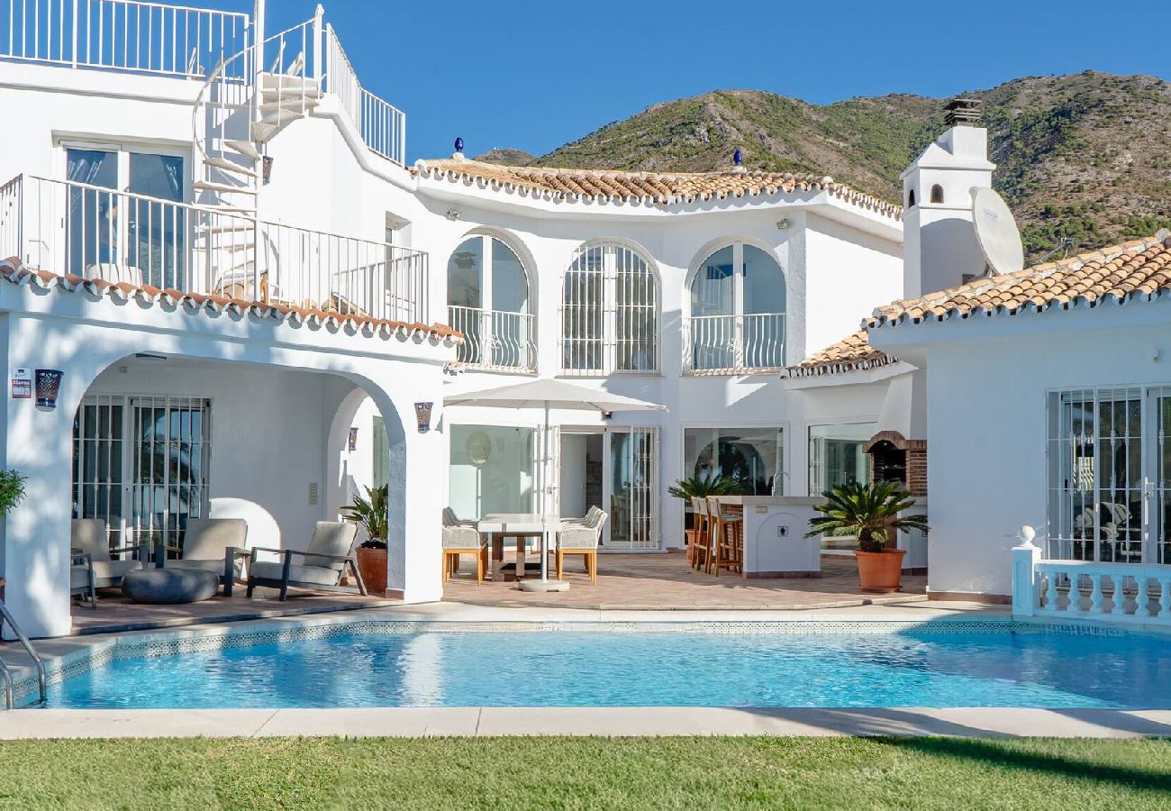 Villa en Mijas Costa - Villa Media Luna 