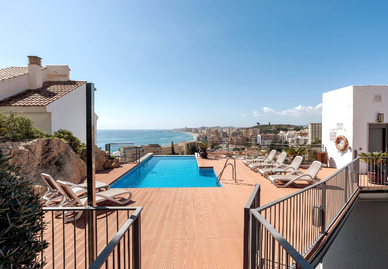 Casa adosada en Fuengirola - Moderna casa adosada con impresionantes vistas 