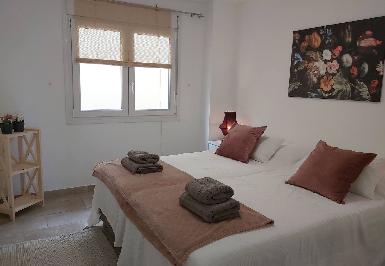 Apartamento en Benalmádena - Playa, pueblo, vistas, aquí lo tienes todo. 