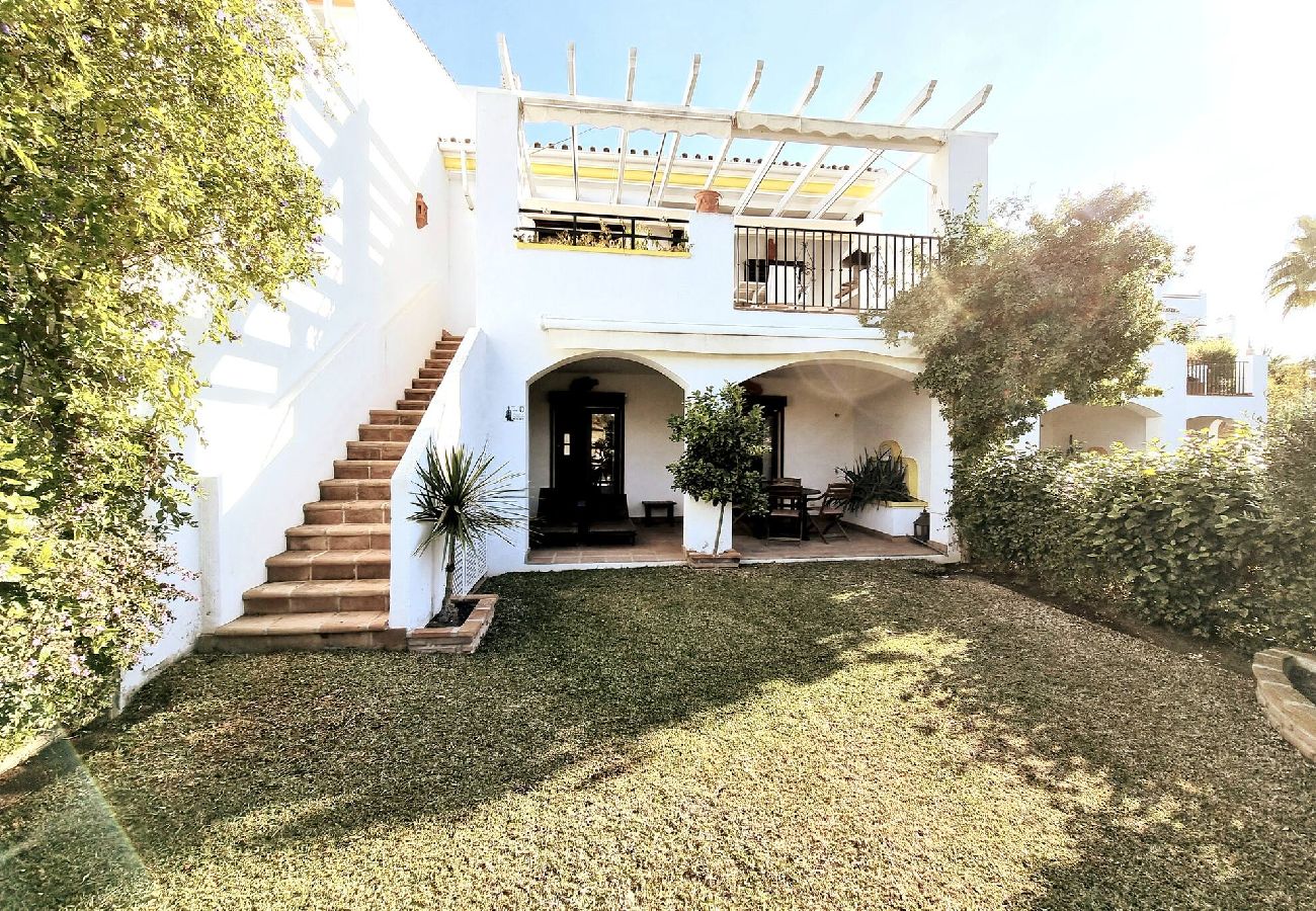 Casa adosada en Mijas Costa - Casa adosada cerca del pueblo y de la playa. 