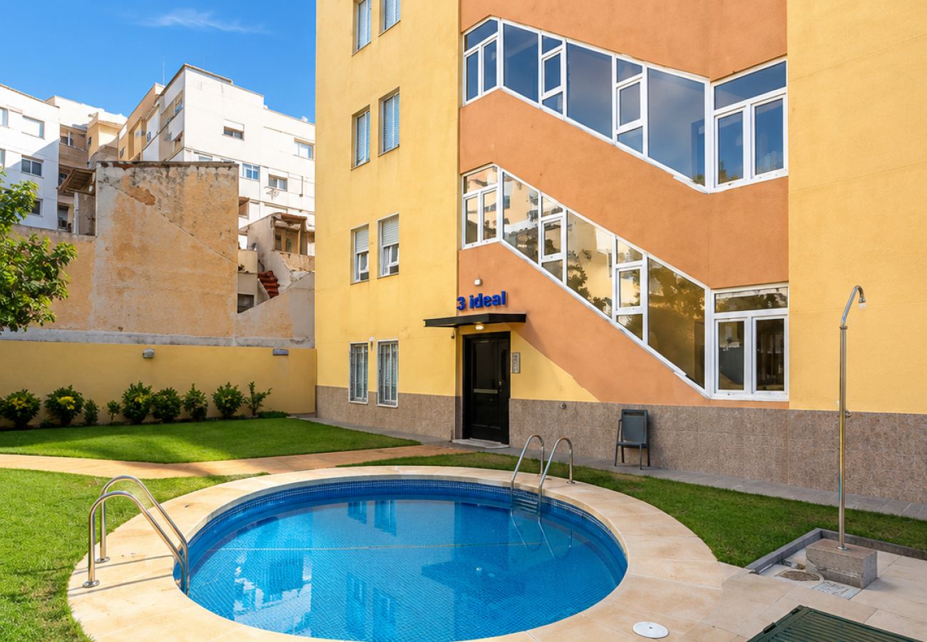 Apartamento en Fuengirola - Apartamento en primera línea con 3 dormitorios