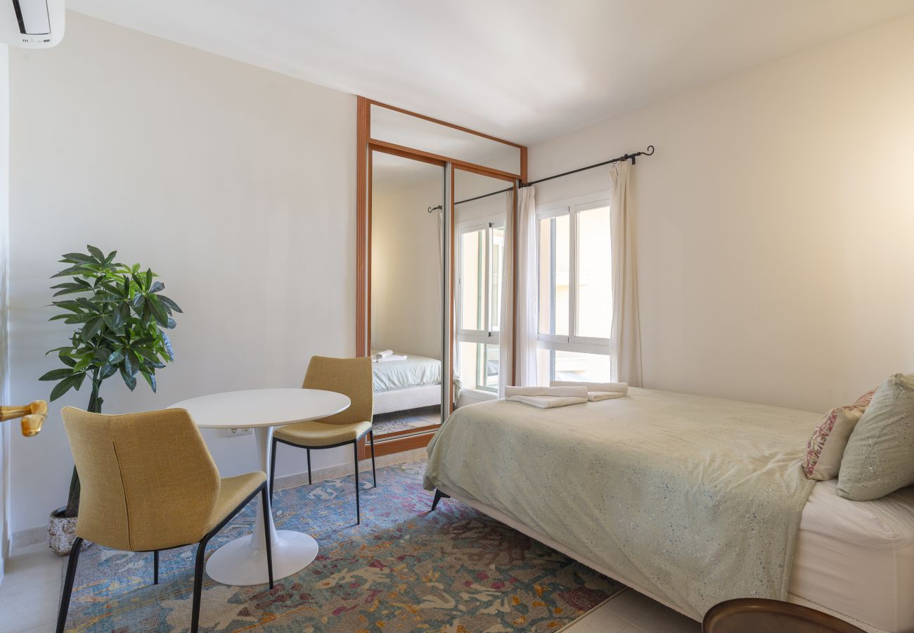 Apartamento en Fuengirola - Cozy 3BR Apartment in Higuerón 2 Pools & Terraces