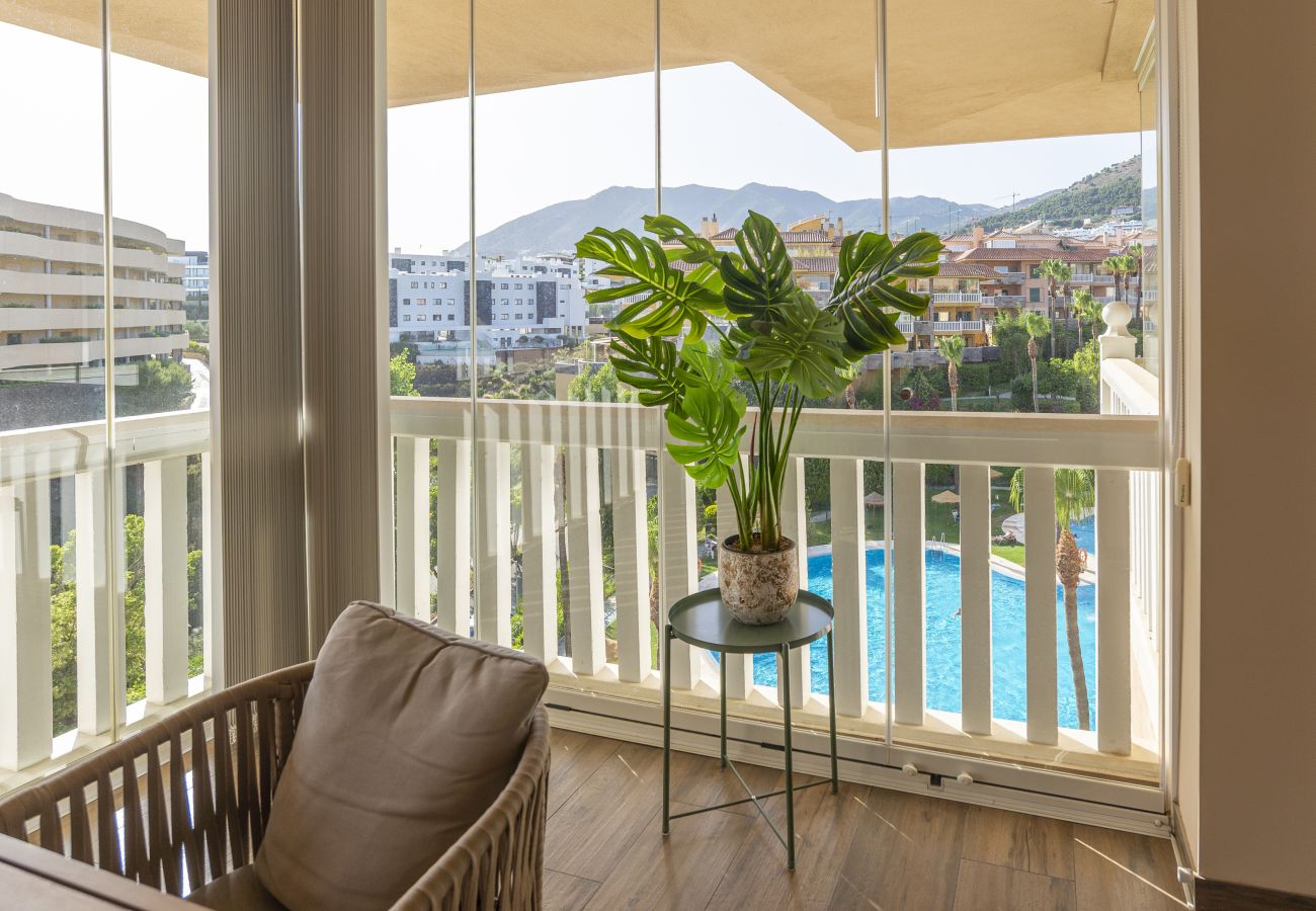 Apartamento en Fuengirola - Cozy 3BR Apartment in Higuerón 2 Pools & Terraces