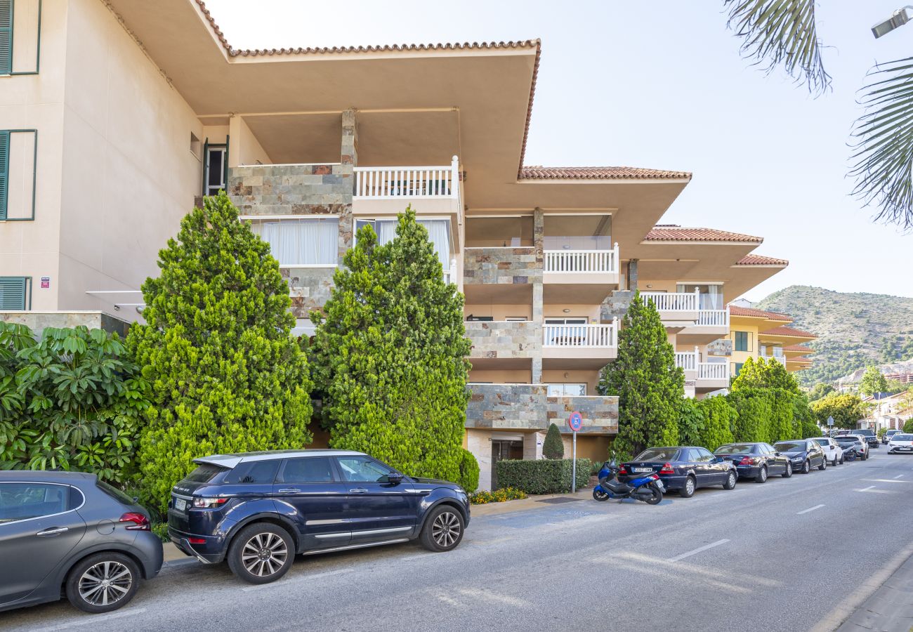 Apartamento en Fuengirola - Cozy 3BR Apartment in Higuerón 2 Pools & Terraces