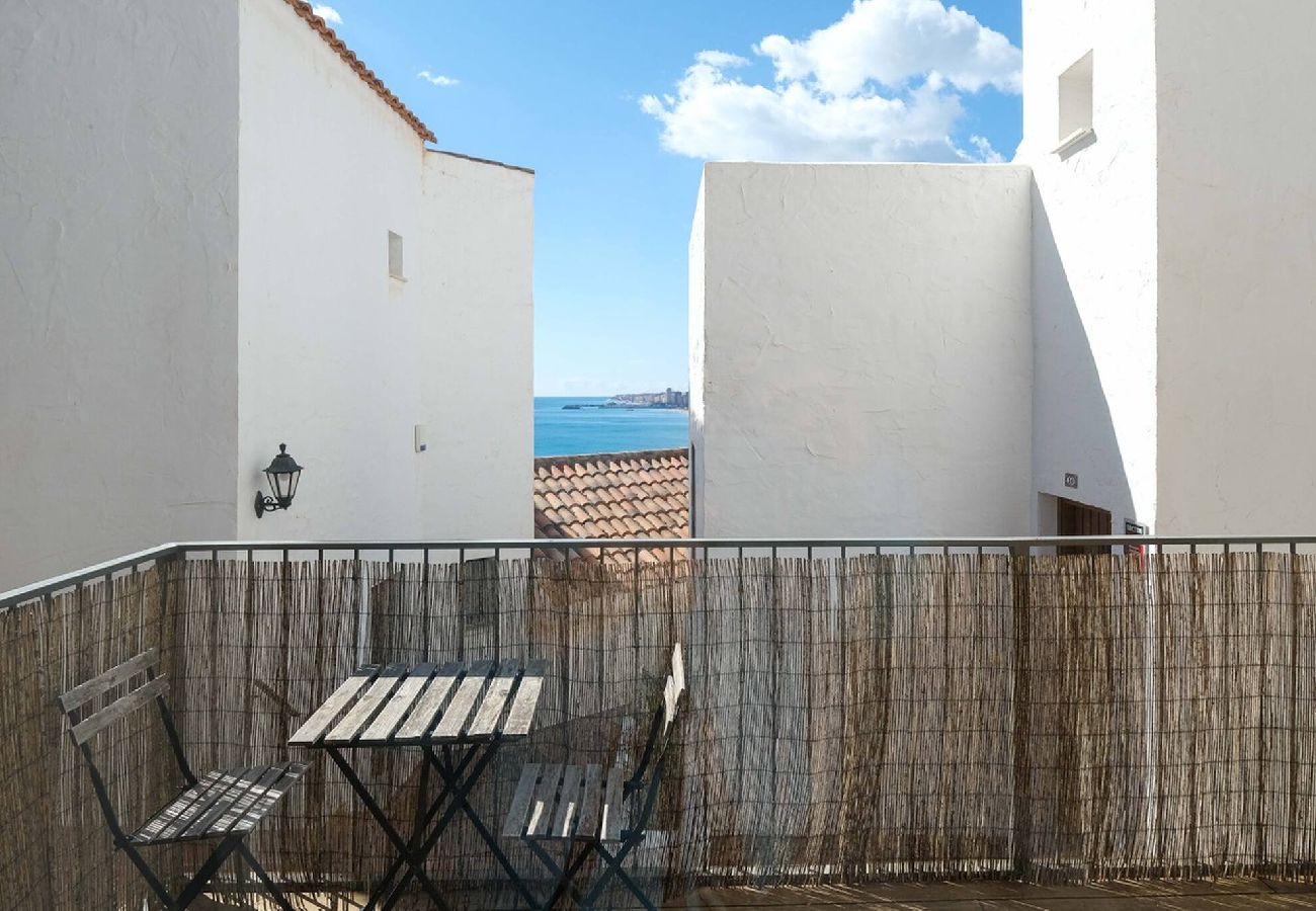 Byhus i Fuengirola - Charming Andalusian townhouse w/splash pool 