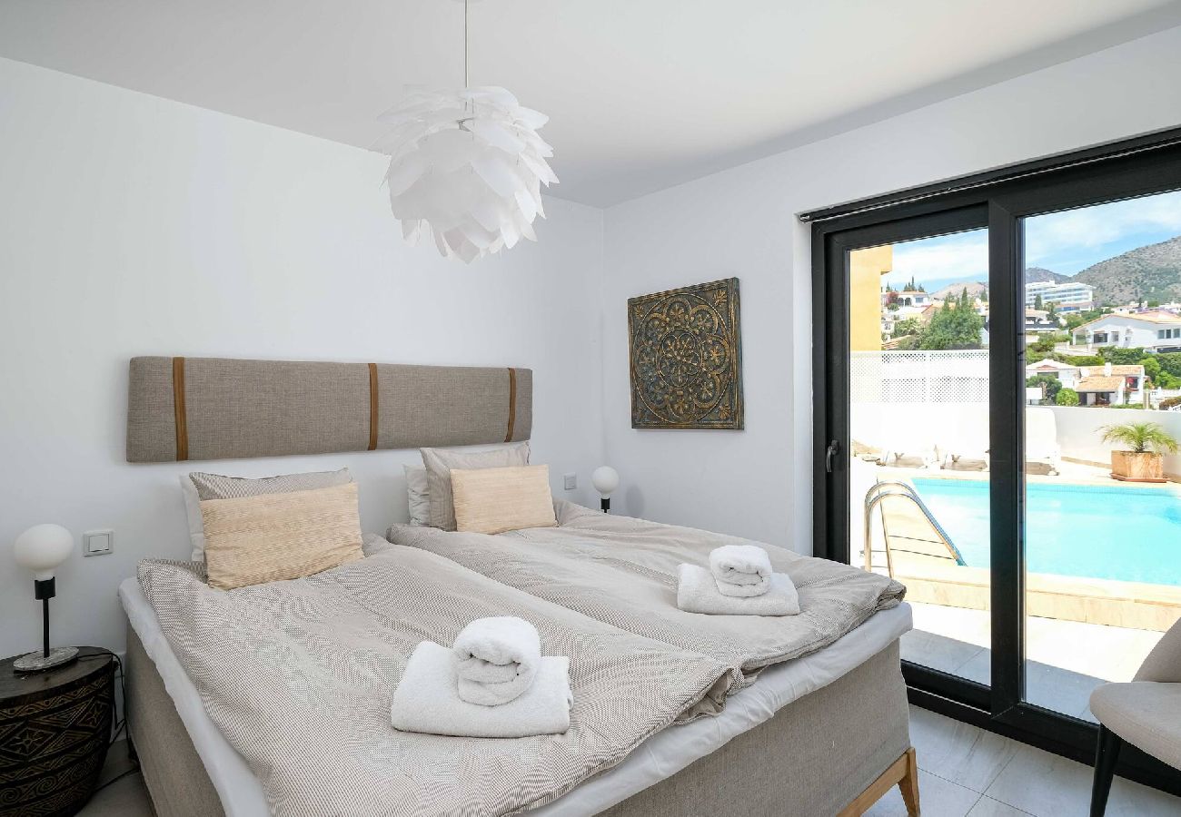Villa i Fuengirola - La Vista med opvarmet pool