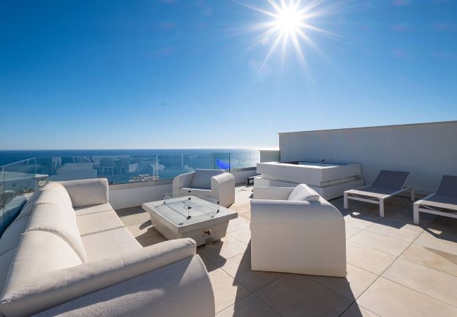Lejlighed i Fuengirola - Premium Boho Penthouse m/jacuzzi 