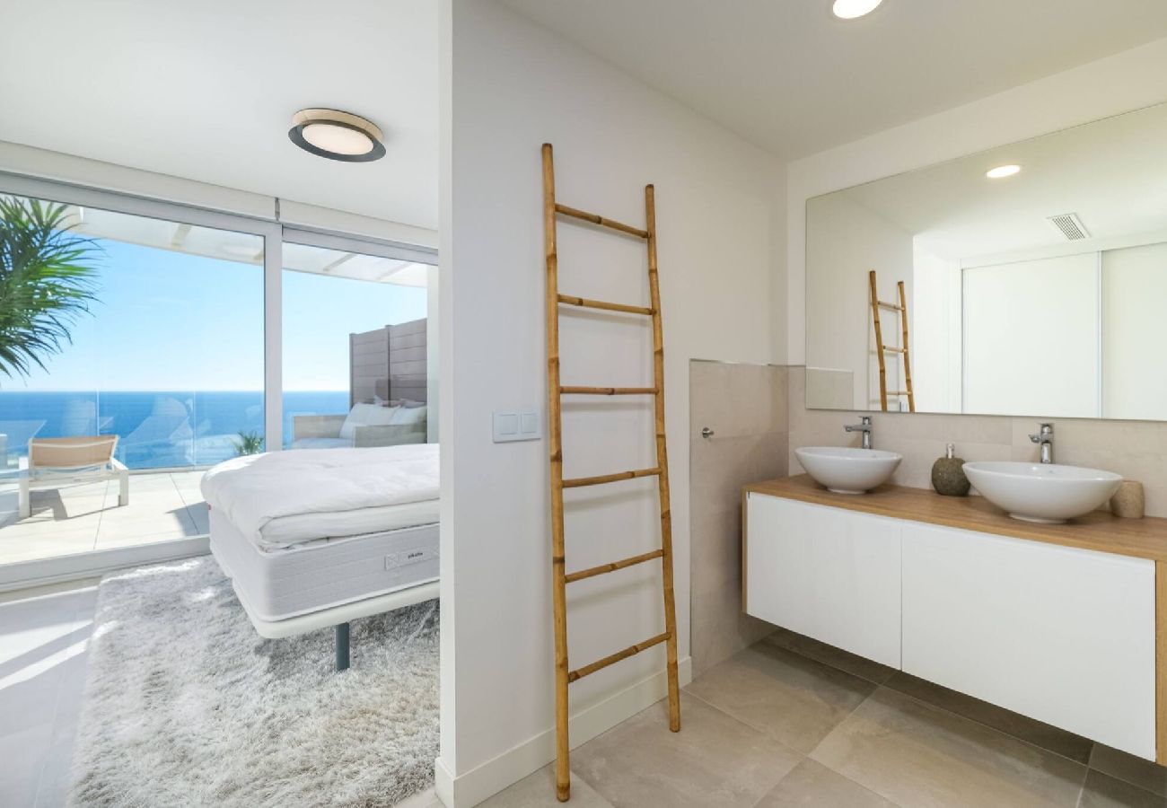 Lejlighed i Fuengirola - Premium Boho Penthouse m/jacuzzi 