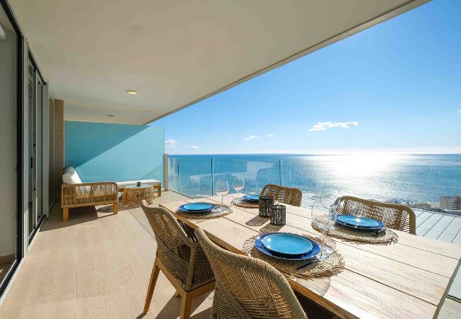 Lejlighed i Fuengirola - Fantastisk 2BR m/ panoramamisk havudsigt 