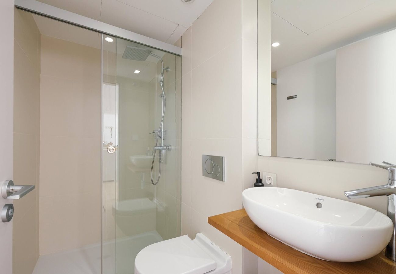 Lejlighed i Fuengirola - Fantastisk 2BR m/ panoramamisk havudsigt 