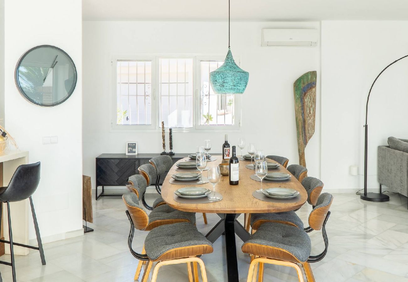 Villa i Mijas Costa - Villa Media Luna 