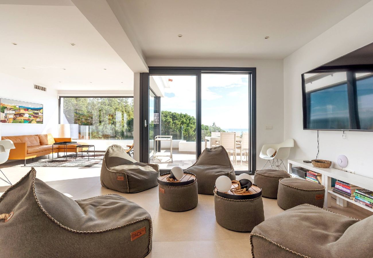 Villa i Mijas Costa - Luksus villa med privat pool tæt på by/strand 