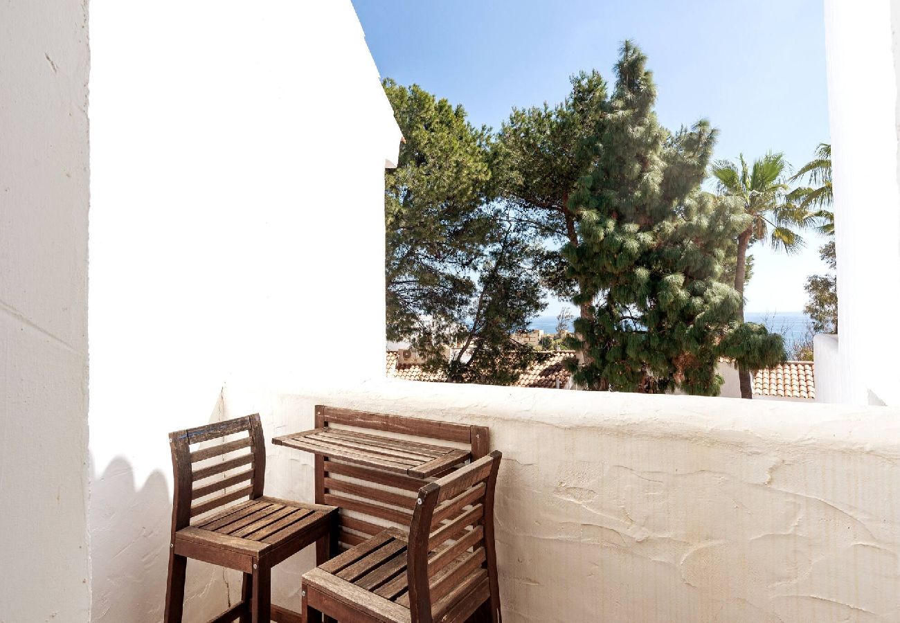 Byhus i Fuengirola - Byhus med fantastisk udsigt og privat splash pool. 