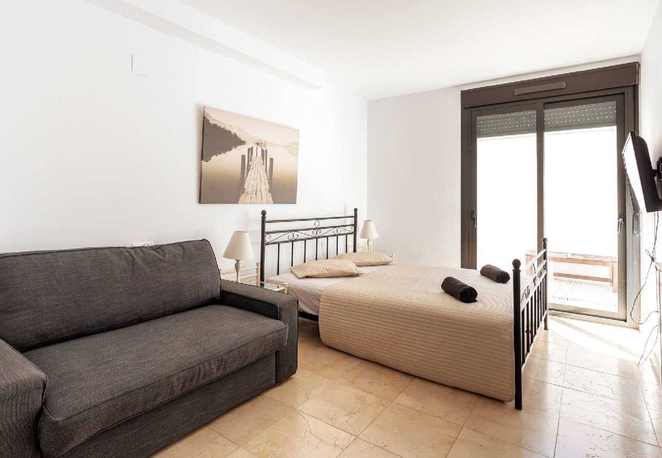 Byhus i Fuengirola - Byhus med fantastisk udsigt og privat splash pool. 