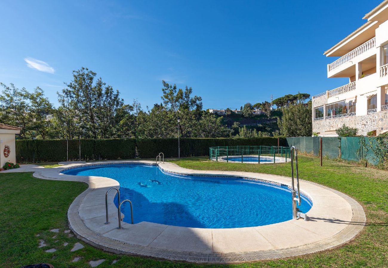 Lejlighed i Fuengirola - Penthouse tæt på strand med fantastisk udsigt. 