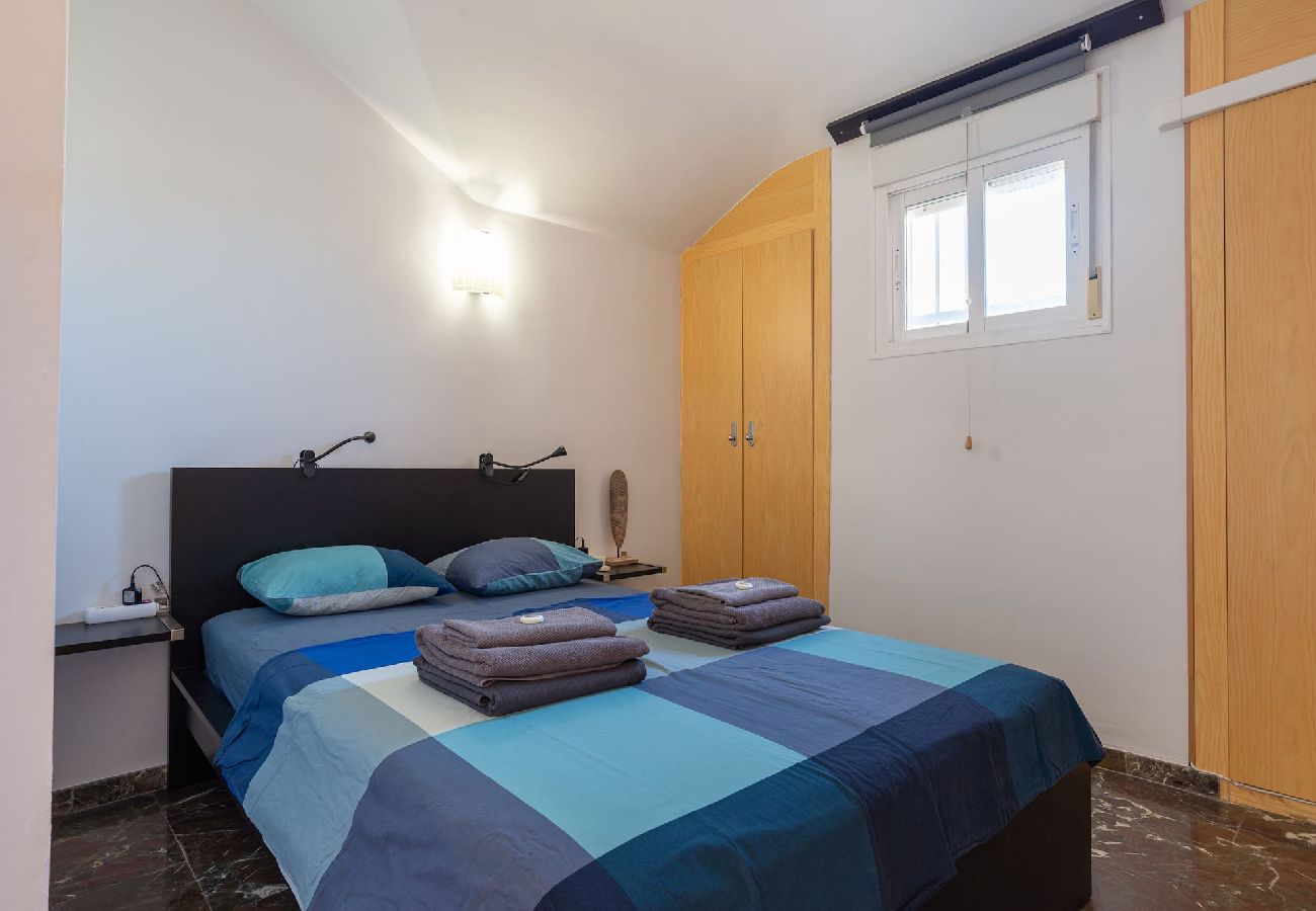 Lejlighed i Fuengirola - Penthouse tæt på strand med fantastisk udsigt. 