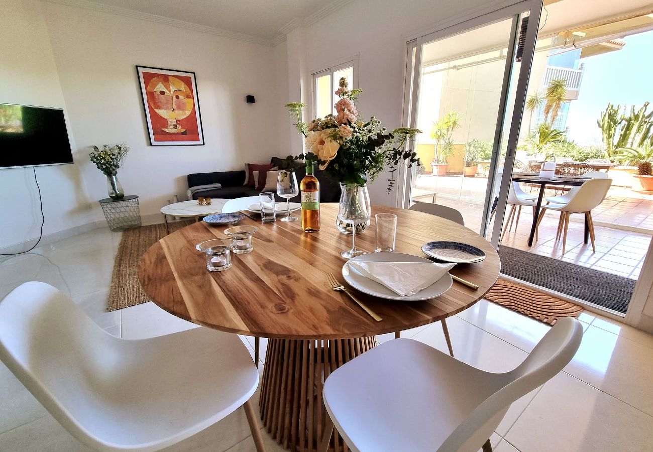 Lejlighed i Benalmádena - Skøn lejlighed, stor terrasse og god beliggenhed. 