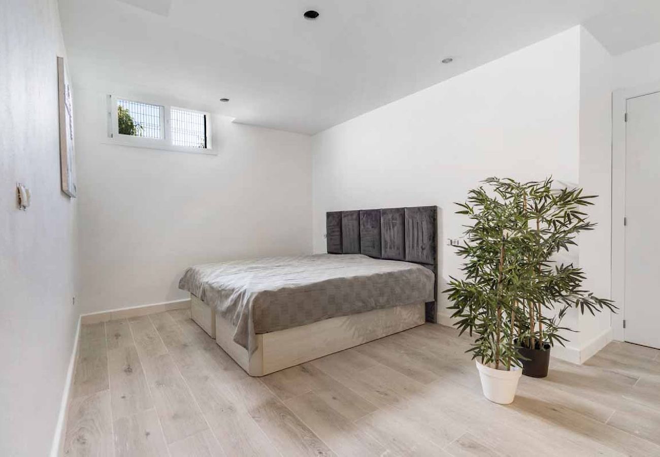 Byhus i Fuengirola - Fantastisk nyt byhus 5 minutter fra stranden. 