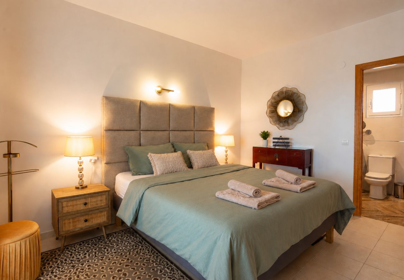 Lejlighed i Fuengirola - Hyggelig lejlighed i Higuerón. 2 pools & terrasser