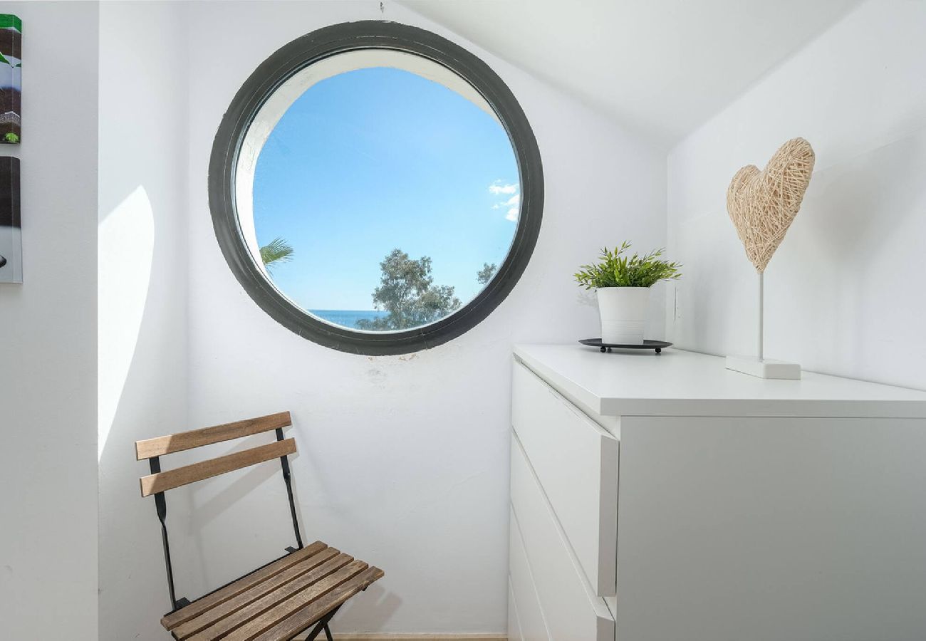 Terraced House in Fuengirola - Charming Andalusian townhouse w/splash pool 