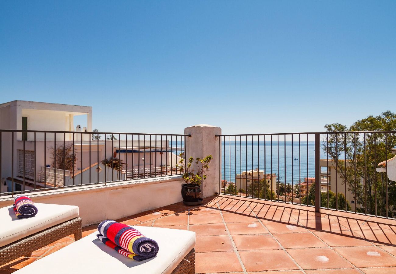 Terraced House in Fuengirola - La Roca 6- 3BR townhouse w/splash pool