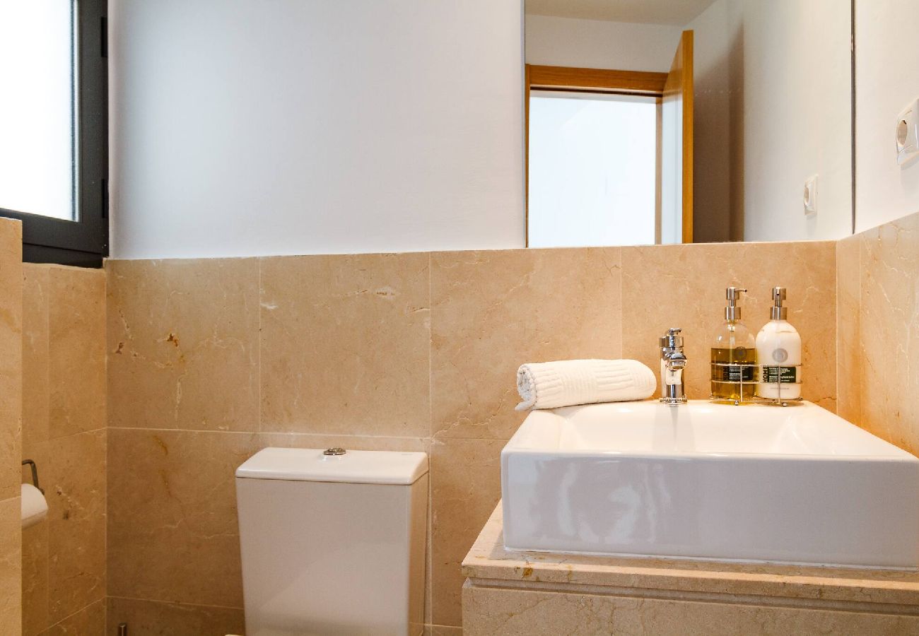 Terraced House in Fuengirola - La Roca 6- 3BR townhouse w/splash pool