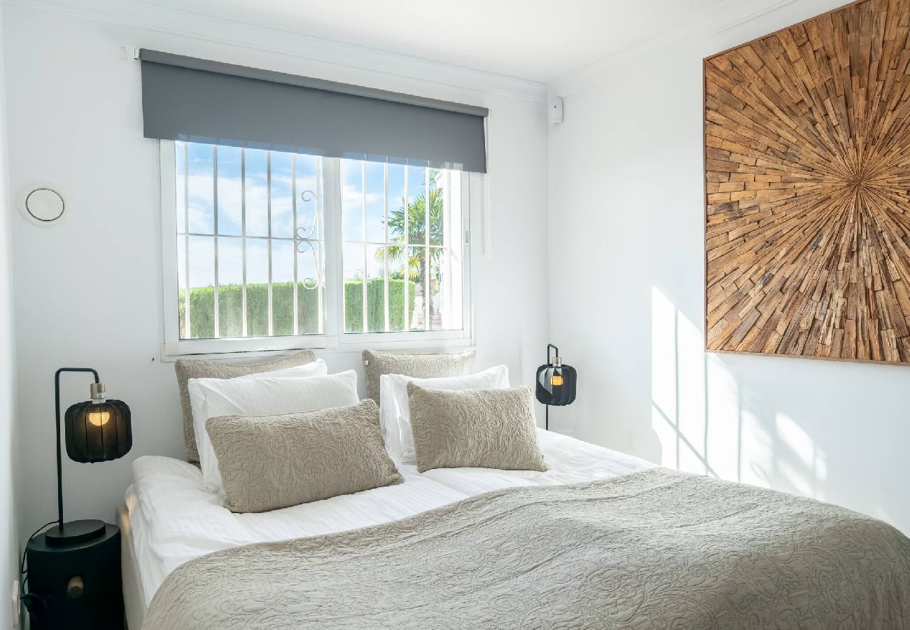 Villa in Mijas Costa - Villa Media Luna 