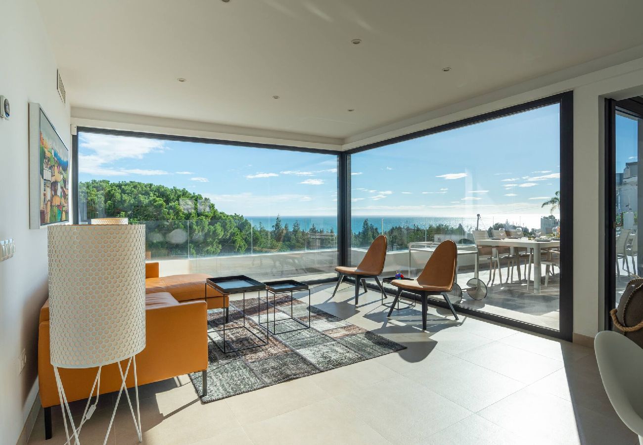 Villa in Mijas Costa - Luxury villa with private pool close to town/beach 