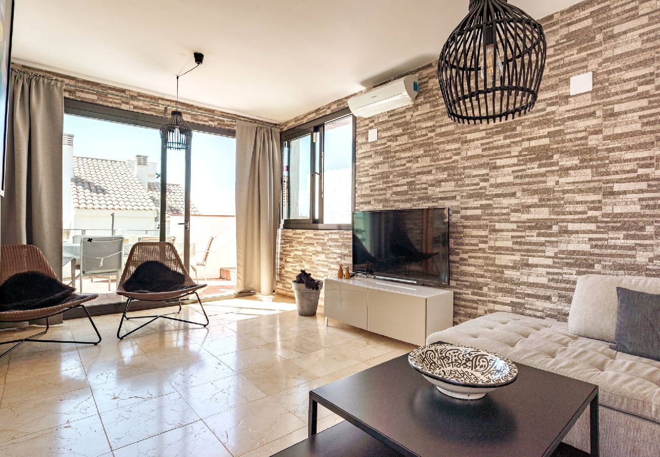 Terraced House in Fuengirola - Modern townhouse with stunning view in Torreblanca 
