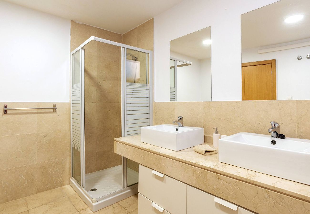 Terraced House in Fuengirola - Modern townhouse with stunning view in Torreblanca 