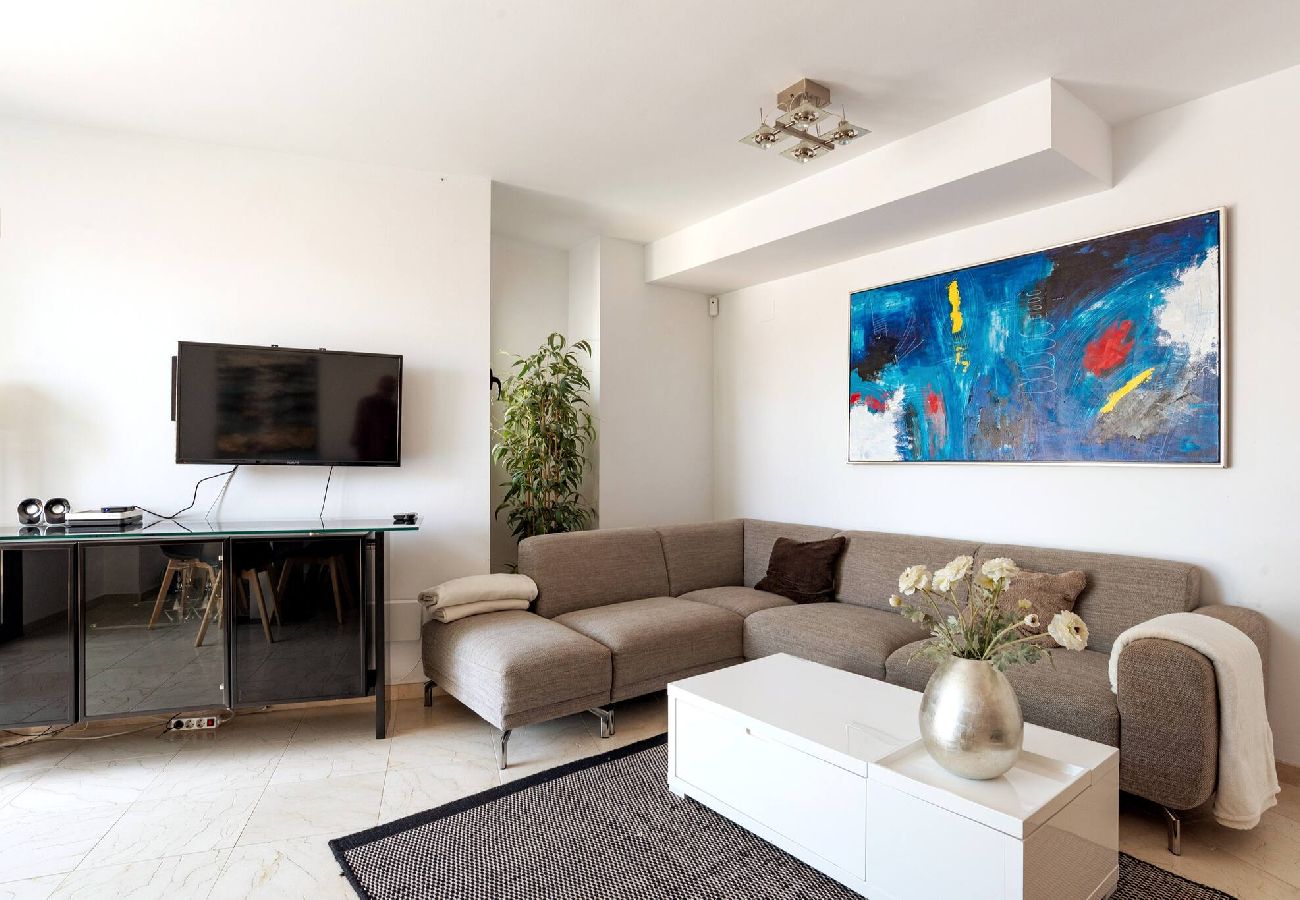 Terraced House in Fuengirola - Townhouse, stunning views and private splash pool. 