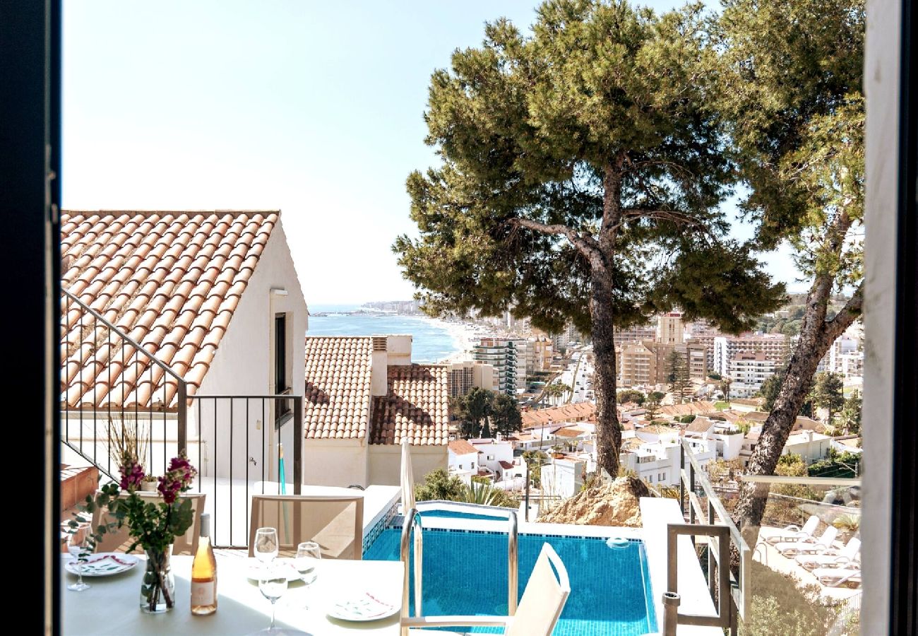 Terraced House in Fuengirola - Townhouse, stunning views and private splash pool. 