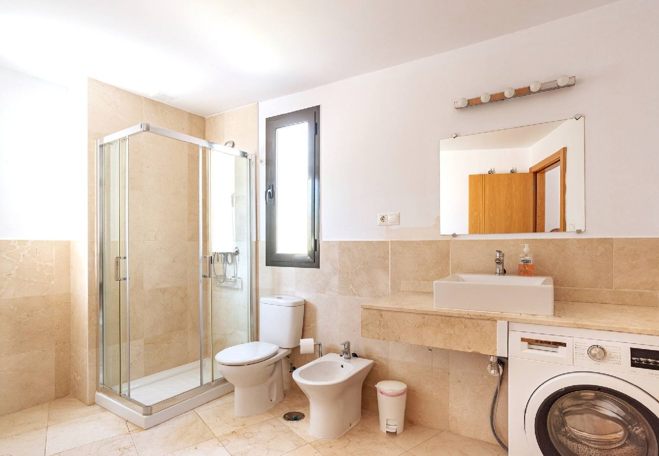 Terraced House in Fuengirola - Townhouse, stunning views and private splash pool. 