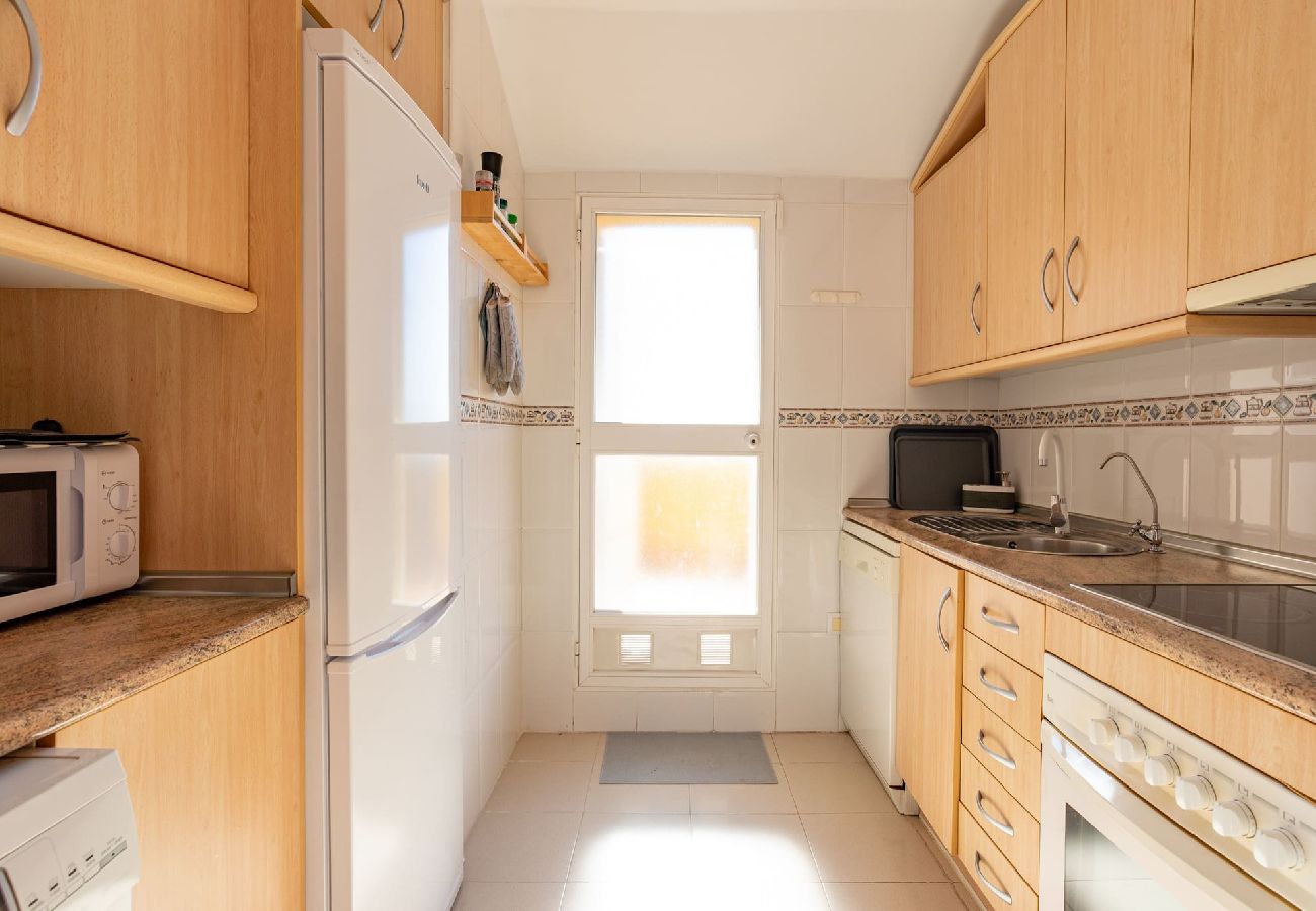 Apartment in Fuengirola - 3 bed penthouse close to beach with fab views. 