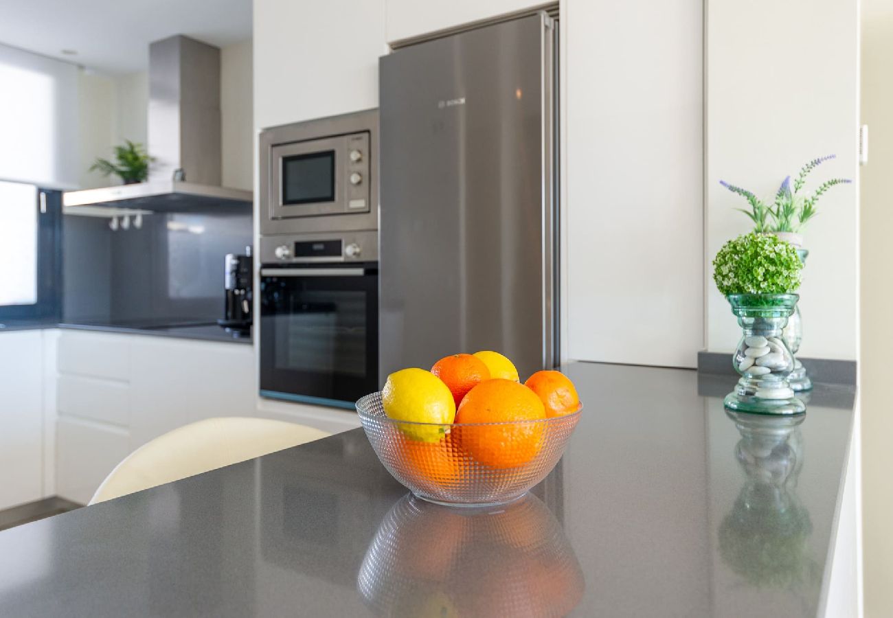 Terraced House in Fuengirola - Terraced house 5 min from beach and close to town. 