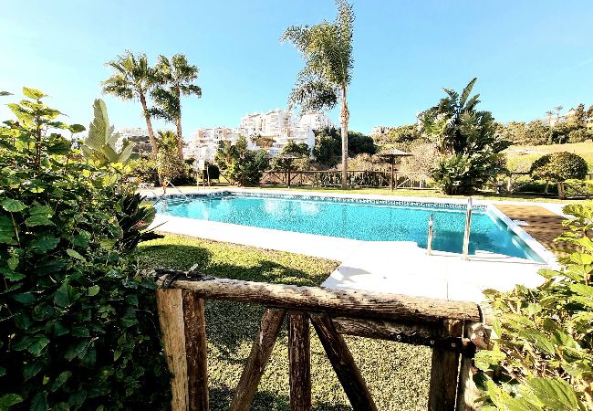 Terraced House in Mijas Costa - Exclusive townhouse near town and beach with shared pool