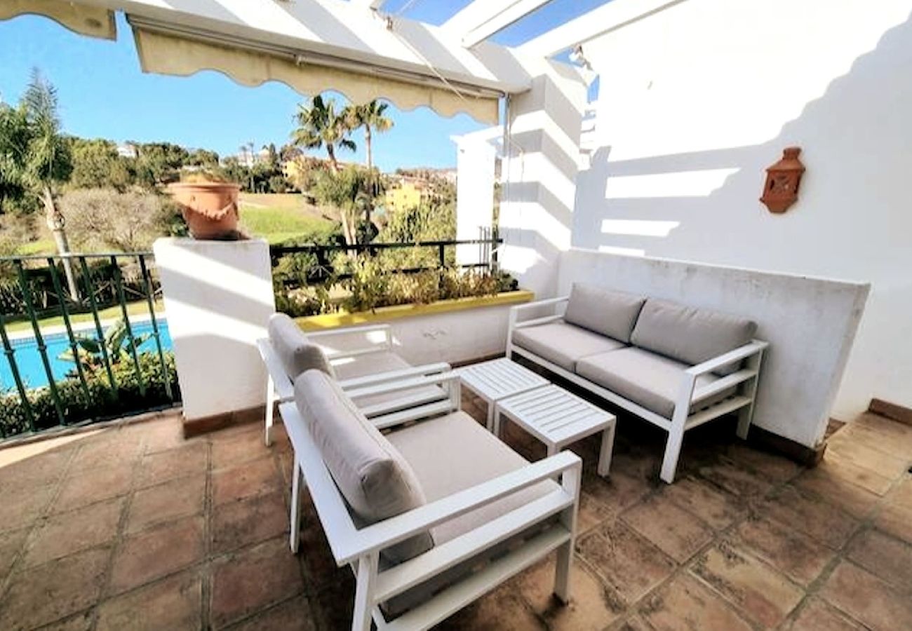 Terraced House in Mijas Costa - Exclusive townhouse near town and beach with shared pool