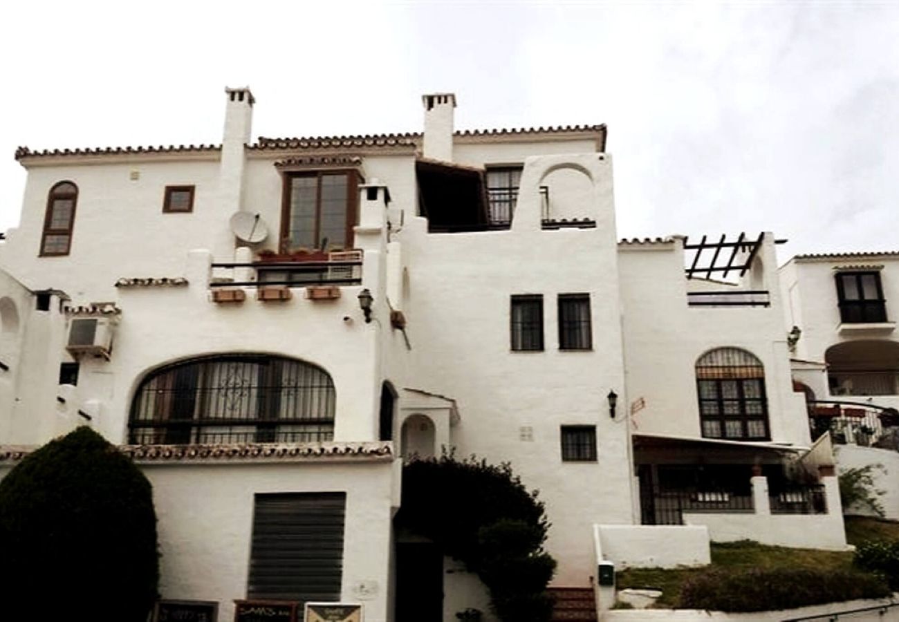 Apartment in Benalmádena - Modern 2 bedroom apartment in Pueblo Evita 