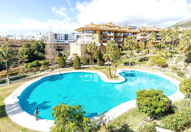Apartment in Benalmádena - Lovely apartment, large terrace and good location. 