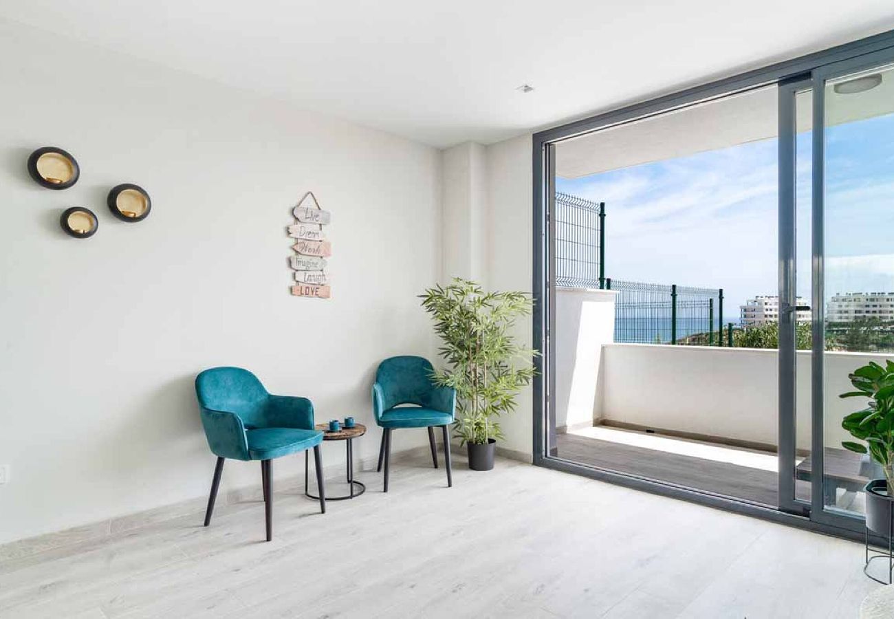 Terraced House in Fuengirola - Fantastic new townhouse 5 minutes from the beach. 