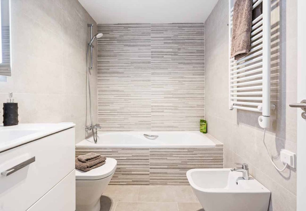 Terraced House in Fuengirola - Fantastic new townhouse 5 minutes from the beach. 