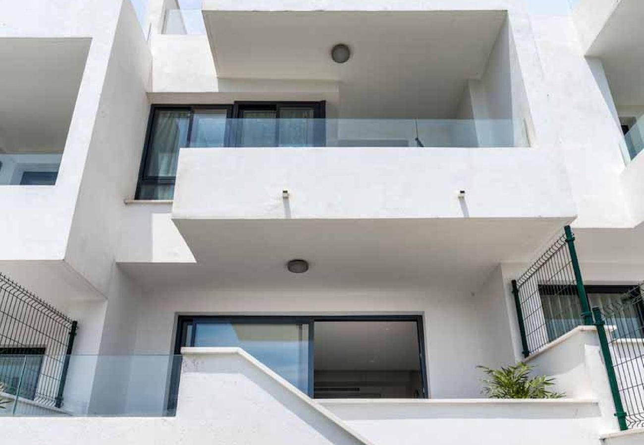 Terraced House in Fuengirola - Fantastic new townhouse 5 minutes from the beach. 