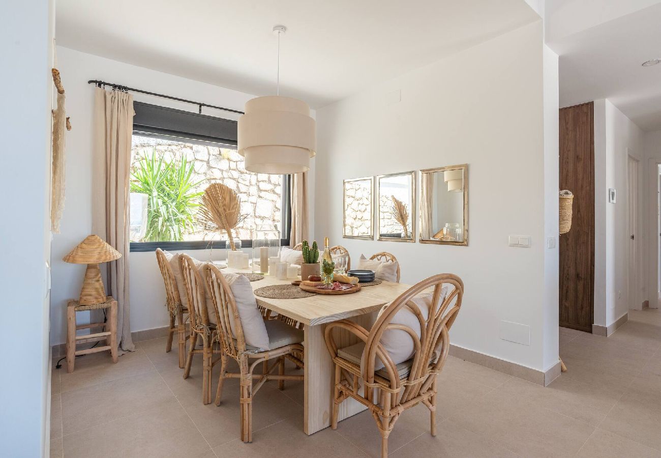 Villa in Benalmádena - Villa with private saltwater pool 