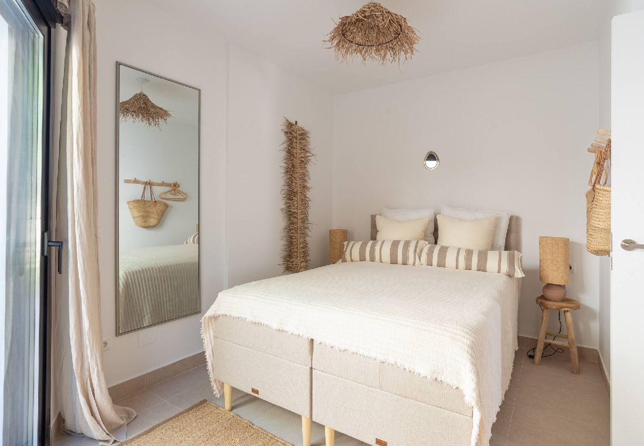 Villa in Benalmádena - Villa with private saltwater pool 