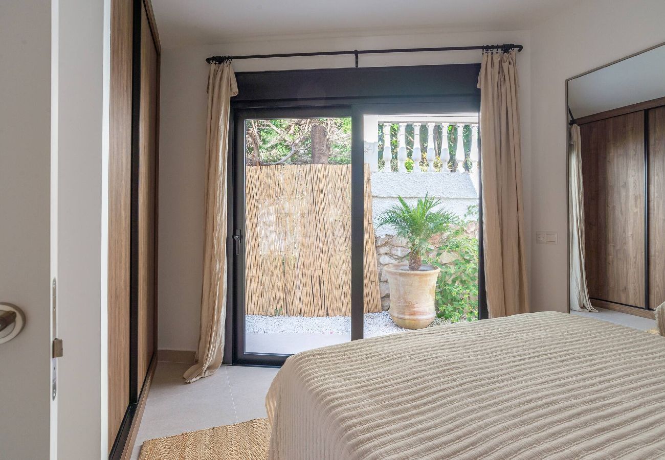 Villa in Benalmádena - Villa with private saltwater pool 